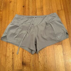 Nike Shorts Ladies Gray S Athletic Running Workout Training Yoga Gym Womens (c3)